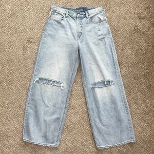 Old Navy Extra High Rise Baggy Wide Leg Light Wash Jeans